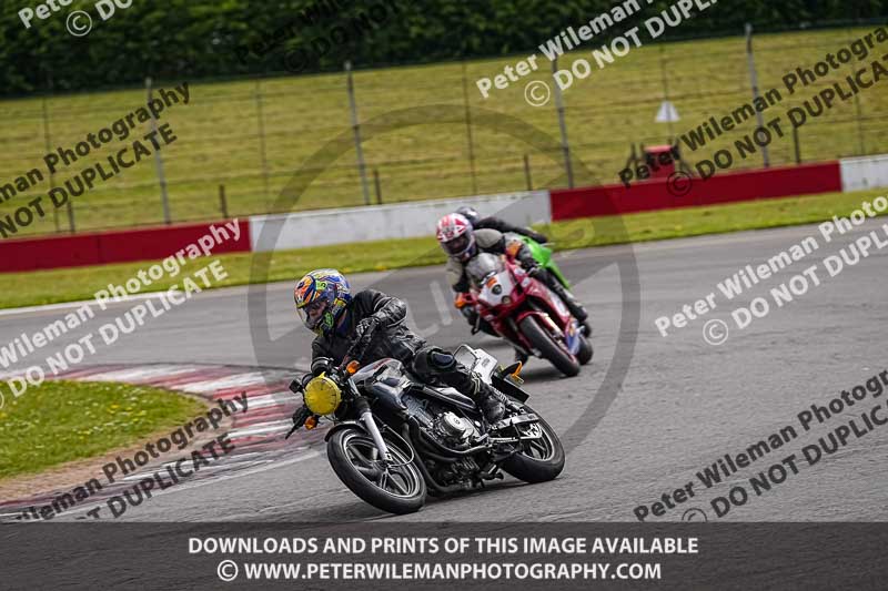 donington no limits trackday;donington park photographs;donington trackday photographs;no limits trackdays;peter wileman photography;trackday digital images;trackday photos